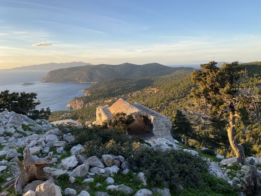 Monolithos: Small Group Hike and Sunset at Monolithos Castle - Inclusions and Important Information