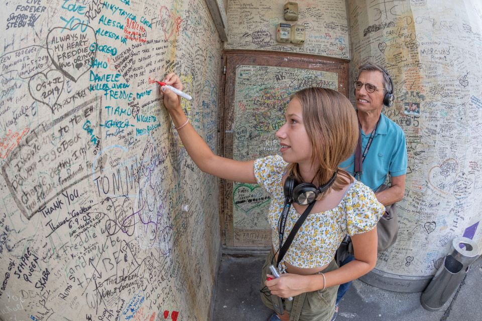 Montreux: in the Footsteps of Freddie Mercury - Meeting Point Details