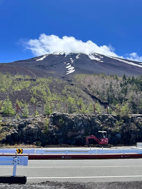 Mount Fuji One Day Private Tour by Car With English Driver - Attractions and Experiences