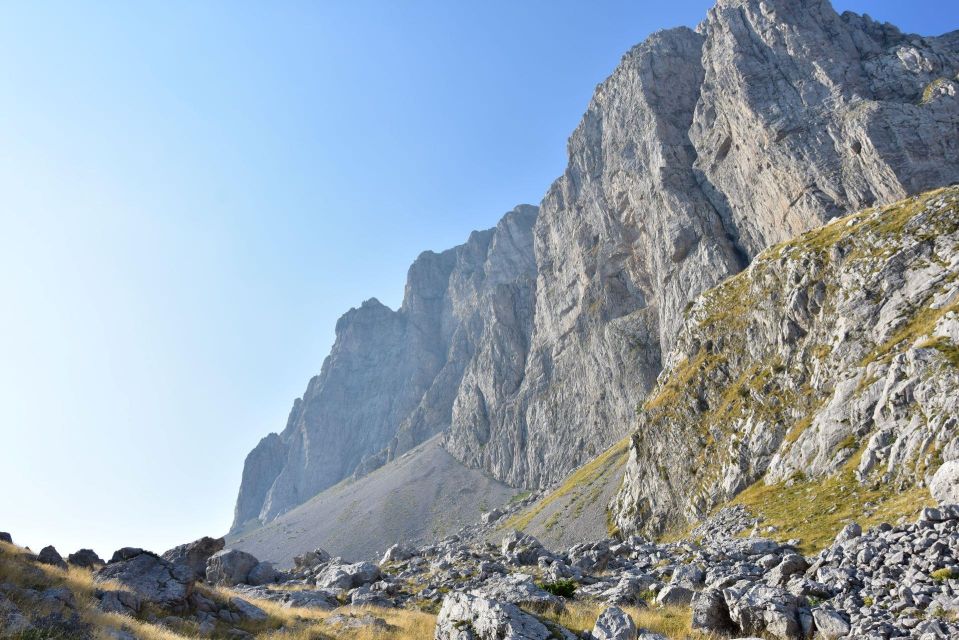 Mount Tymfi: 2-Day Hiking Trip to Drakolimni - Discovering Drakolimni