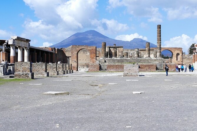 Mt. Vesuvius and Pompeii Full-Day Tour From Sorrento - Multilingual Guide Availability