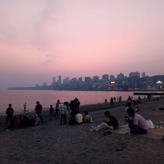 Mumbai Street Food Tour With Sun Set View - Iconic Street Food Highlights