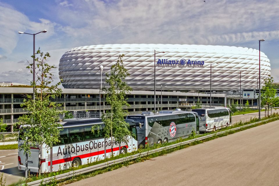 Munich: City Bus Tour & FC Bayern Munich Allianz Arena Tour - Allianz Arena Tour Experience