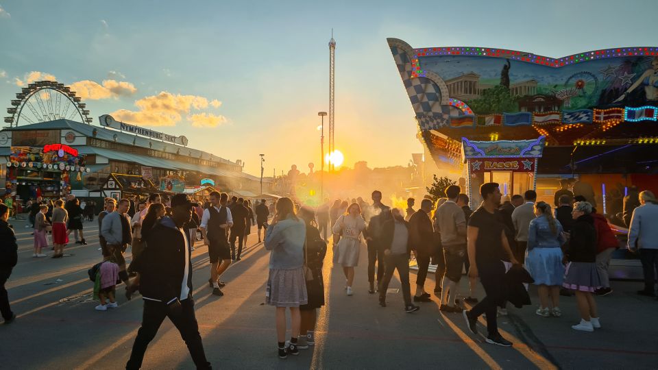 Munich: Guided Oktoberfest Experience With Beer and Lunch - Itinerary Highlights