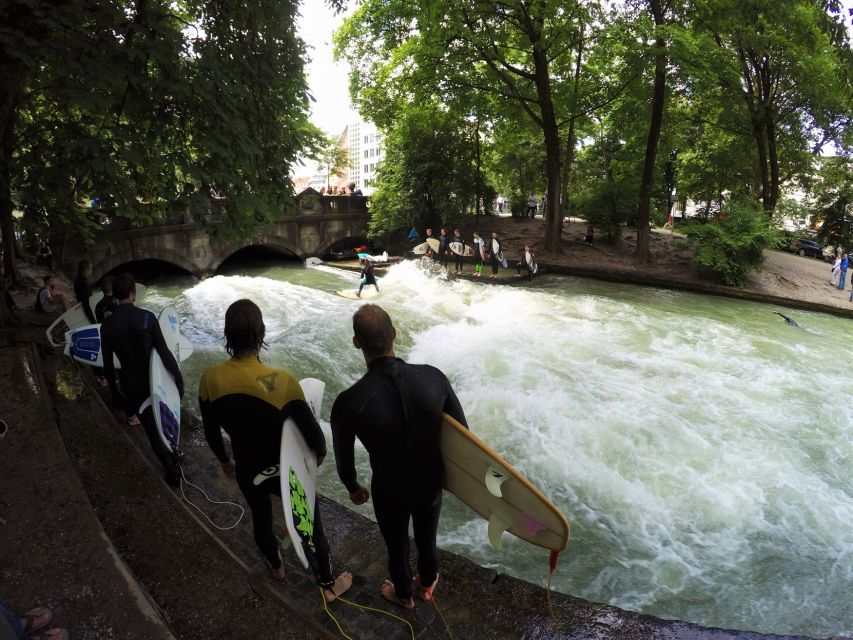 Munich Surf Experience Surfing In Munich Eisbach River Wave - Characteristics of the Wave