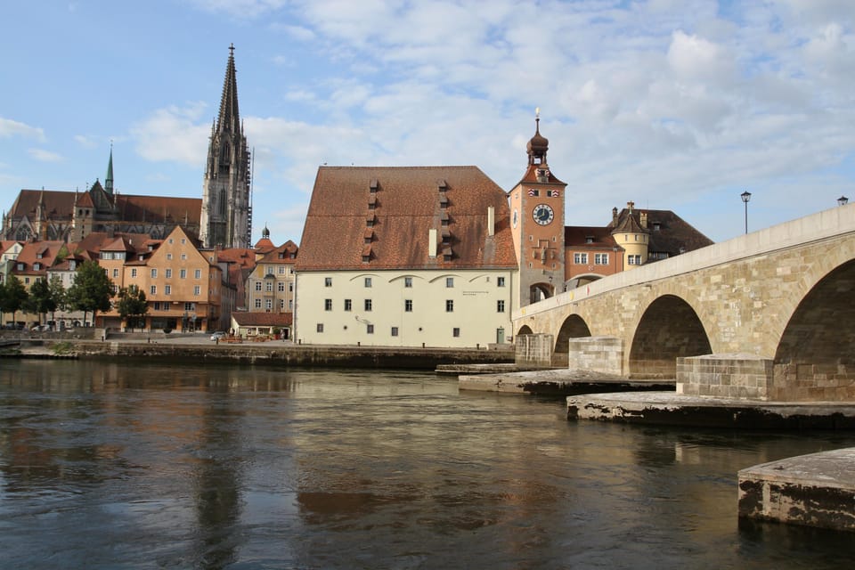 Munich to Regensburg: UNESCO World Heritage Site Regensburg - Crossing the Historic Steinerne Brücke