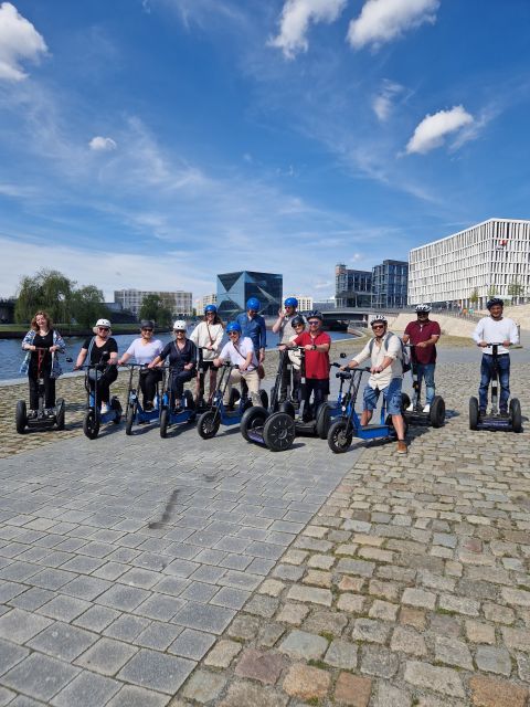 Munich: Top Sights Guided E-Scooter Tour - Tour Features