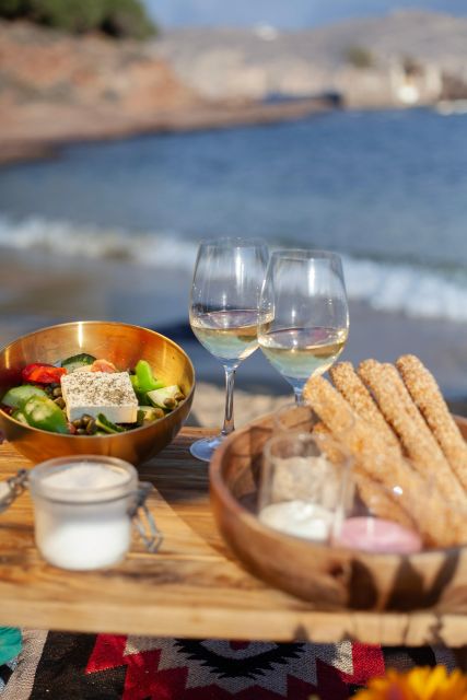 Mykonos: Walking Tour & Food Tasting Beach Picnic - Experience the Walking Tour