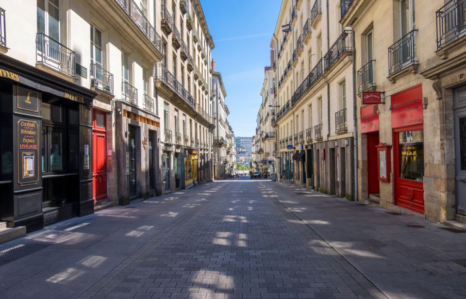 Nantes Timeless Treasures and Historic Stroll - Explore Gothic Architecture