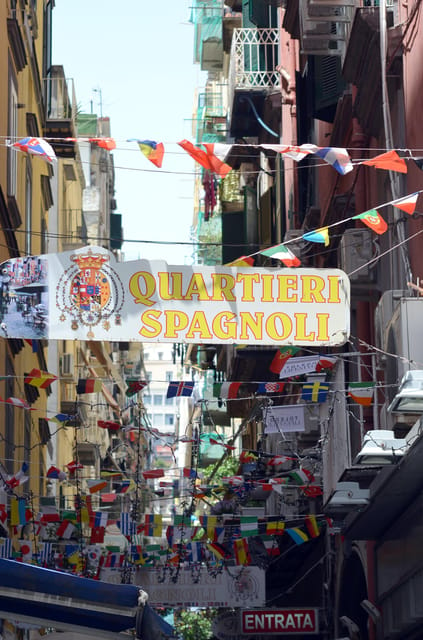 Napoli - Food Art Tour: Explore Street Flavors - Language and Customization