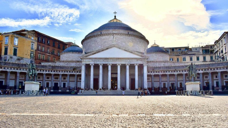 Napoli: Half-Day City Sightseeing Group Tour - Experience the Historic Center