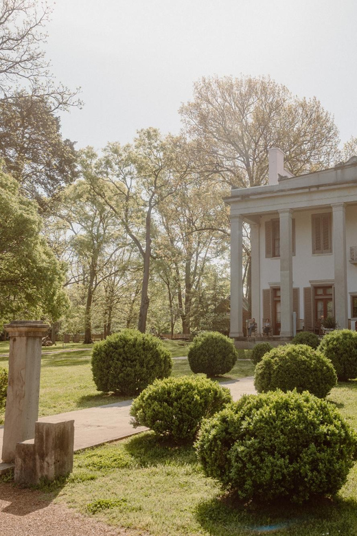 Nashville: Belle Meade Historic Mansion Tour - Accessibility and Amenities