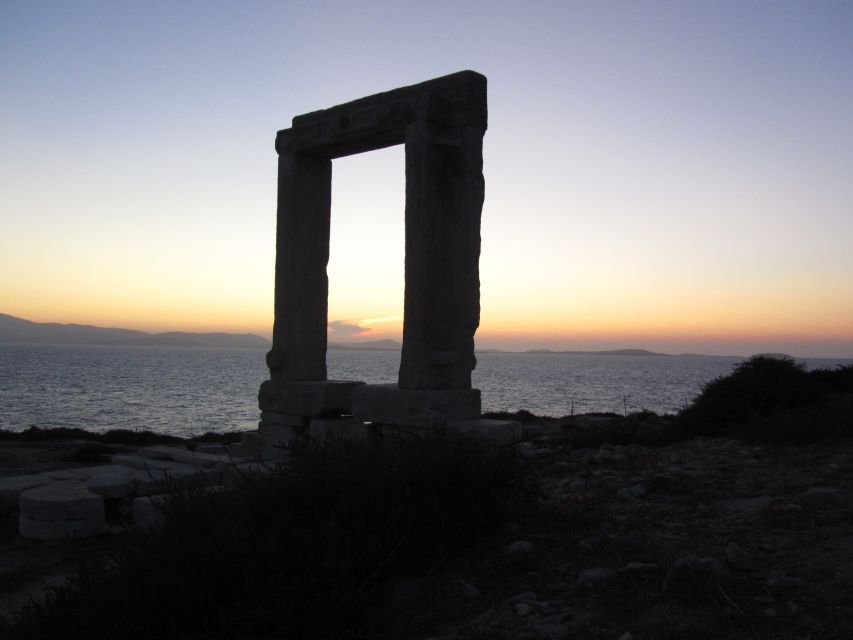 Naxos Castle Walking Tour and Sunset at the Portara - Tour Experience