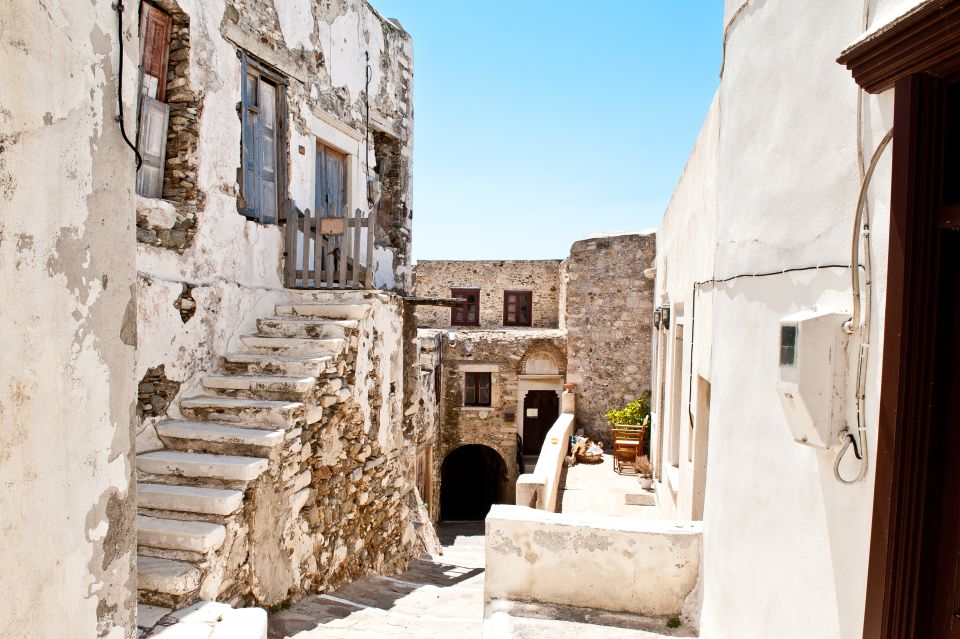 Naxos Town: Sunset Mythology Tour With Wine - Itinerary and Activities