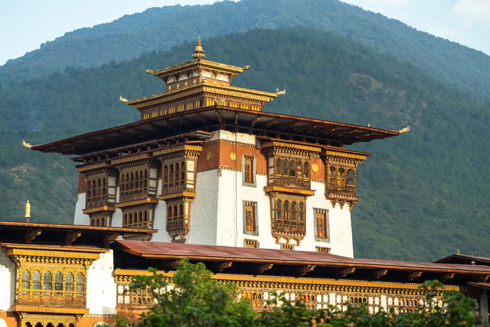 Nepal and Bhutan Tours Exclusive - Day-by-Day Highlights