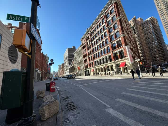 New York Soho and East Village Art and Architecture Tour - Notable Buildings Featured