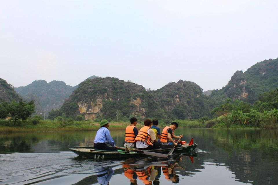 Ninh Binh 1 Day: Bai Dinh Pagoda & Trang an Ecotour Complex - Bai Dinh Pagoda Attractions