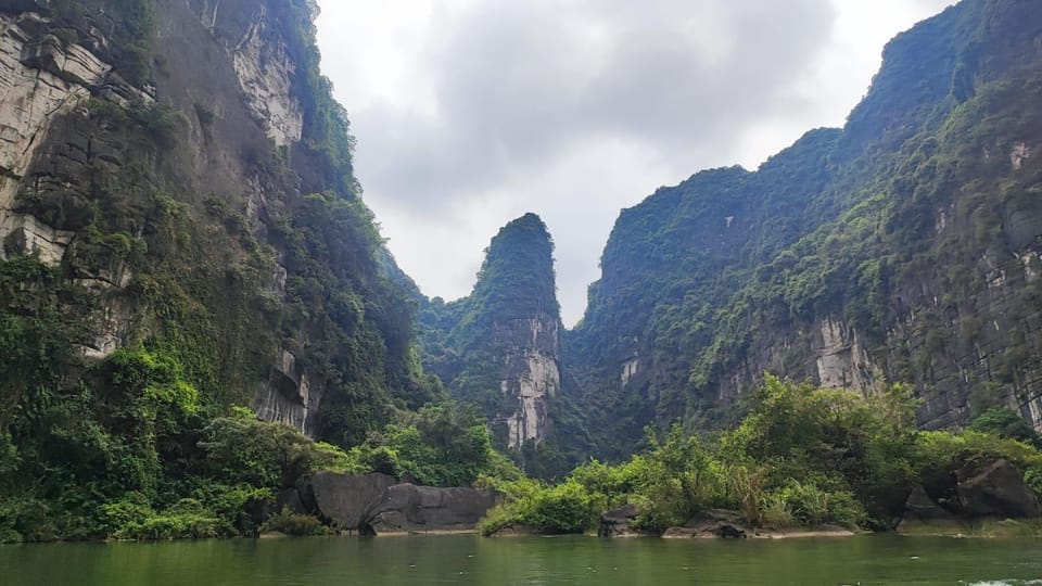 Ninh Binh Day Tour (Hoa Lu- Trang An- Hang Mua) - What to Bring