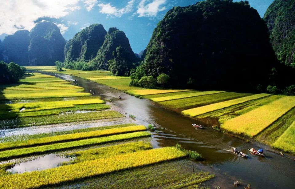 Ninh Binh Full Day Small Group Of 9 Guided Tour From Ha Noi - Activities and Experiences