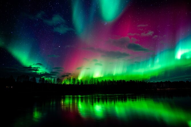 Northern Lights Hunting Adventure in Lapland - Booking and Cancellation