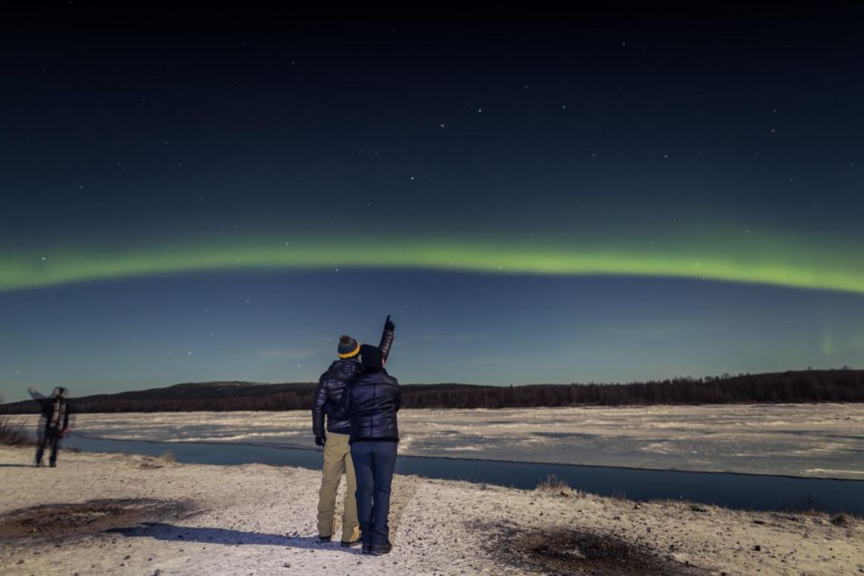 Northern Lights Hunting With BBQ and Photos, Small Group - Itinerary and Logistics