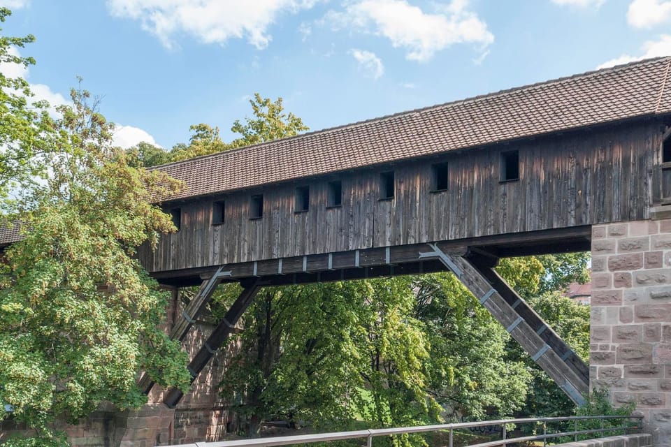 Nuremberg: Insta-Perfect Walk With a Local - Group Size and Experience