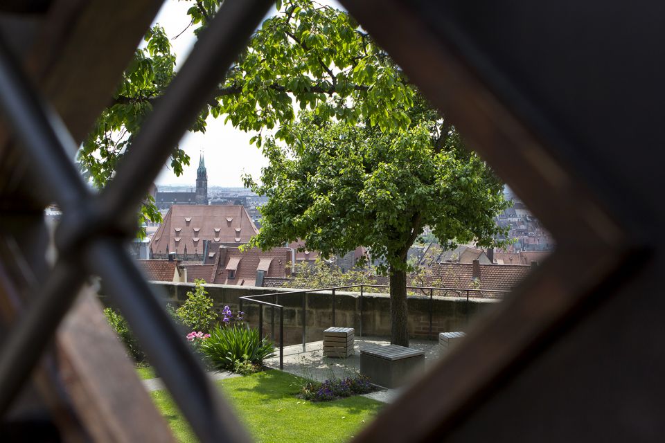 Nuremberg: Old Town Guided Walking Tour - Accessibility Features