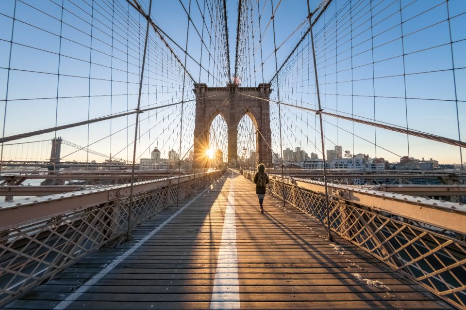 NYC: Midtown Manhattan and Brooklyn Self-Guided Audio Tour - Exploring Brooklyns DUMBO and Heights