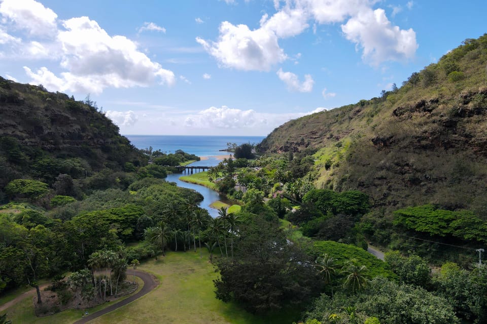 Oahu: Private Tour Circle Island North Shore W/ Waimea Falls - Transportation and Pickup Options