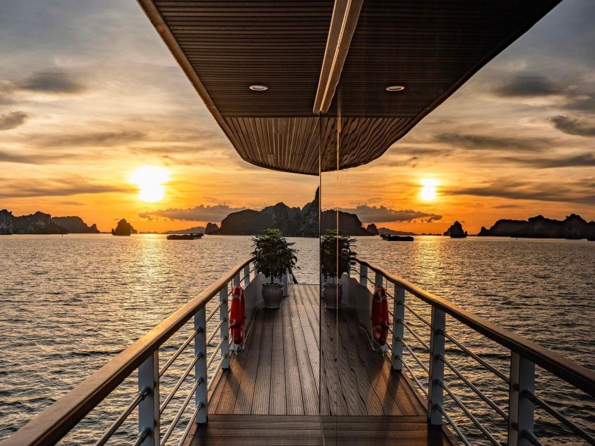 Omkara Halong Indian Cruise - Luxurious Inclusions