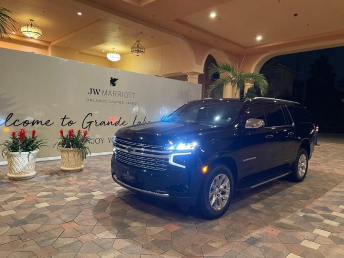 Orlando: MCO Airport - Port Canaveral Luxury Transfer - Meeting Your Driver