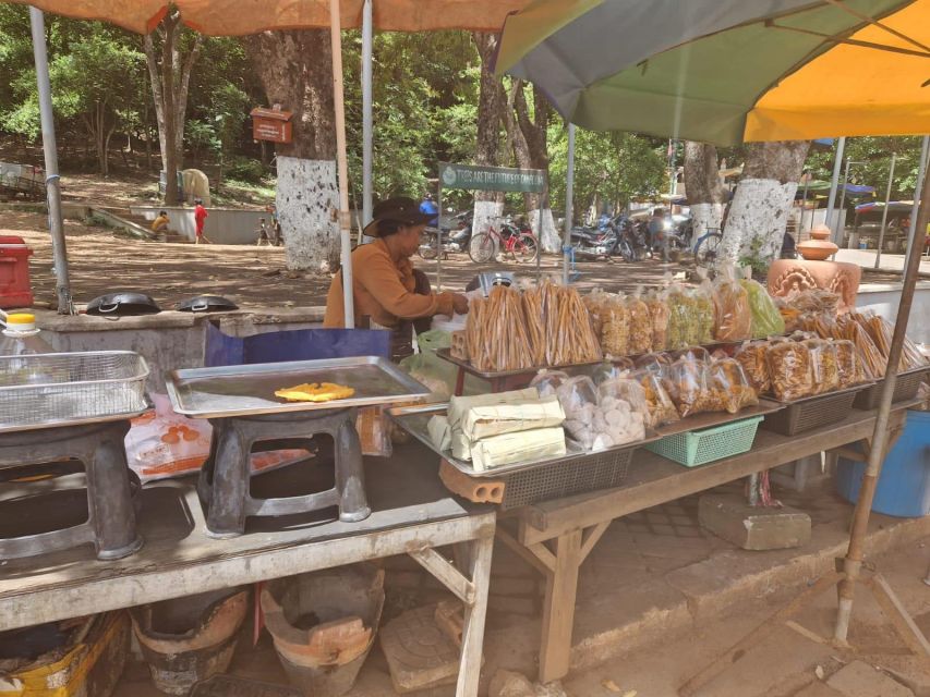 Oudong Mountain - Phnom Penh Former Capital Day Tour - Wat Phnom Temple Visit