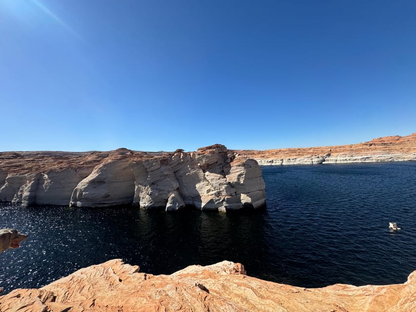 Page: Lake Powell Kayak & Water Antelope Canyon Hiking Tour - Highlights of the Tour