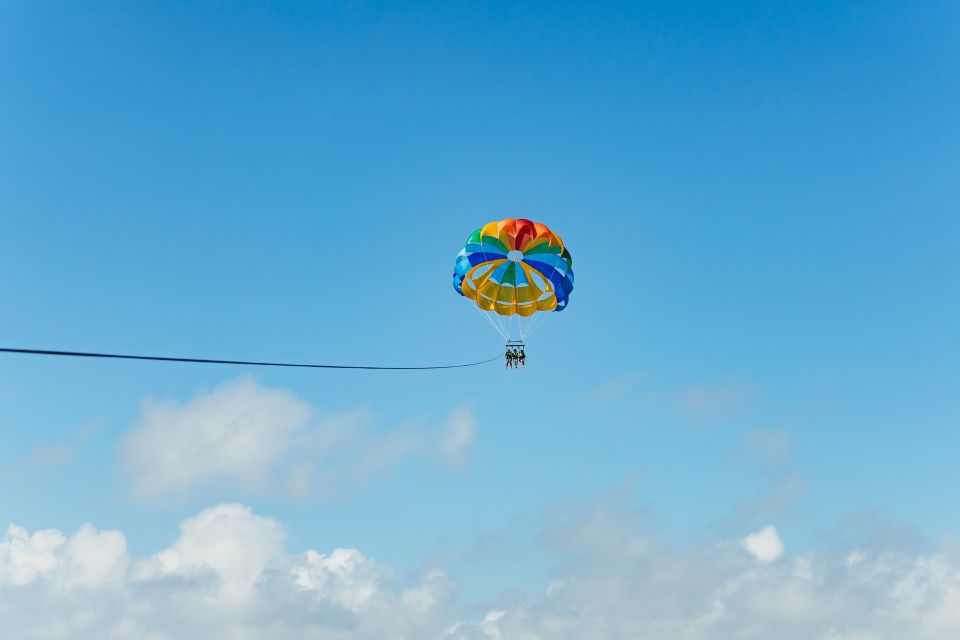 Palma Bay: Parasailing Experience - Age and Ability Requirements