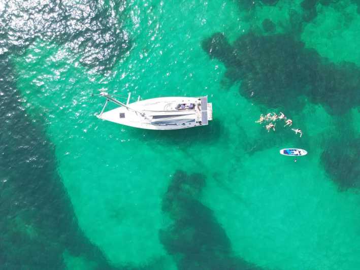 Palma Bay: Sailing Boat Tour With Mallorcan Tapas & Drinks - Food and Beverages
