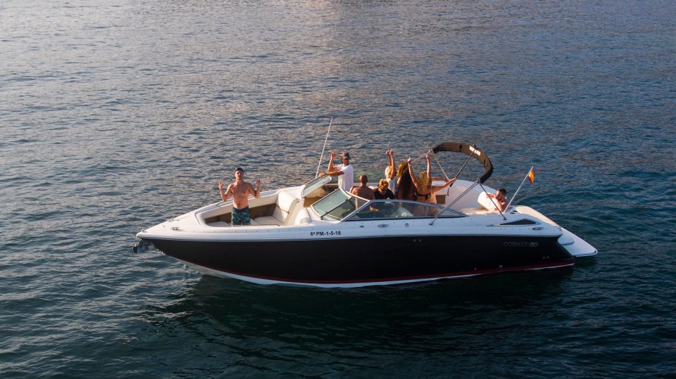 Palma De Mallorca: Private Yacht Trip With Drinks - Onboard Experience