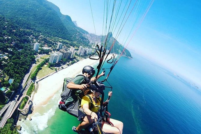 Paragliding Flight in Pedra Bonita//São Conrado/RJ - Scenic Views and Environment