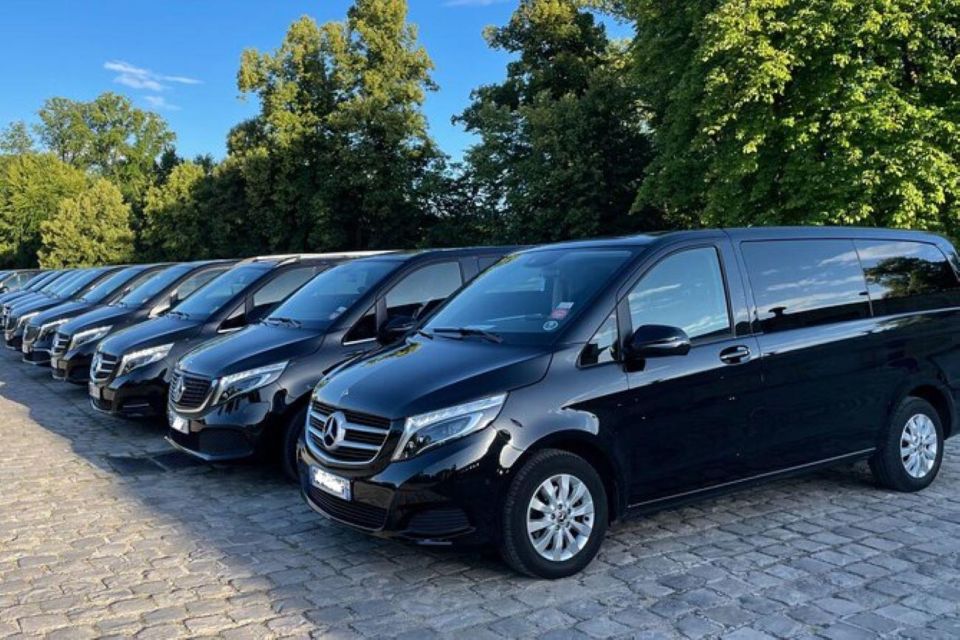 Paris: Domaine De Chantilly Private Tour in a Mercedes Van - Transportation and Comfort