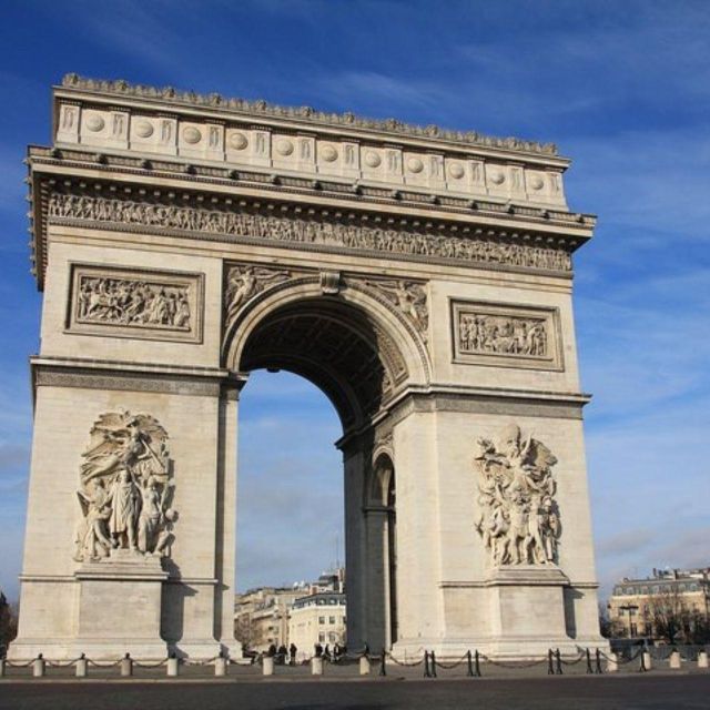 Paris: Half-Day Private City Tour - Iconic Landmarks to Visit