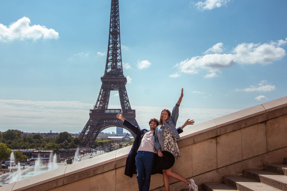 Paris: Private Photoshoot at the Eiffel Tower - Photoshoot Features