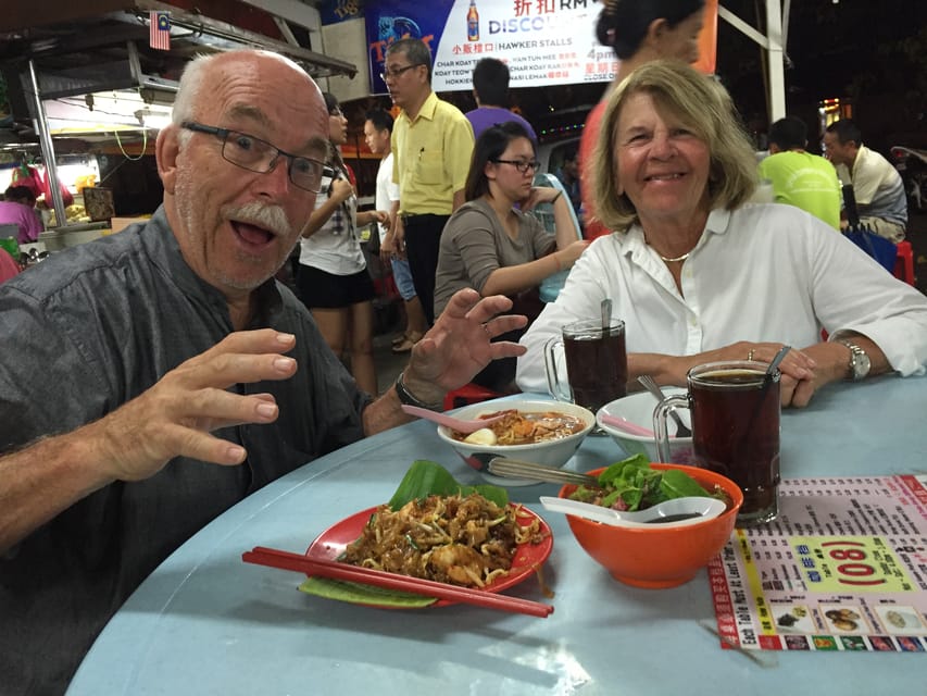 Penang: Georgetown Foodie Walking Tour With a Cocktail - Cultural Immersion