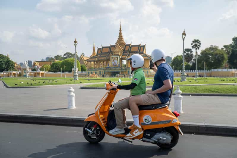 Phnom Penh City Tour by Vespa - Participant Restrictions