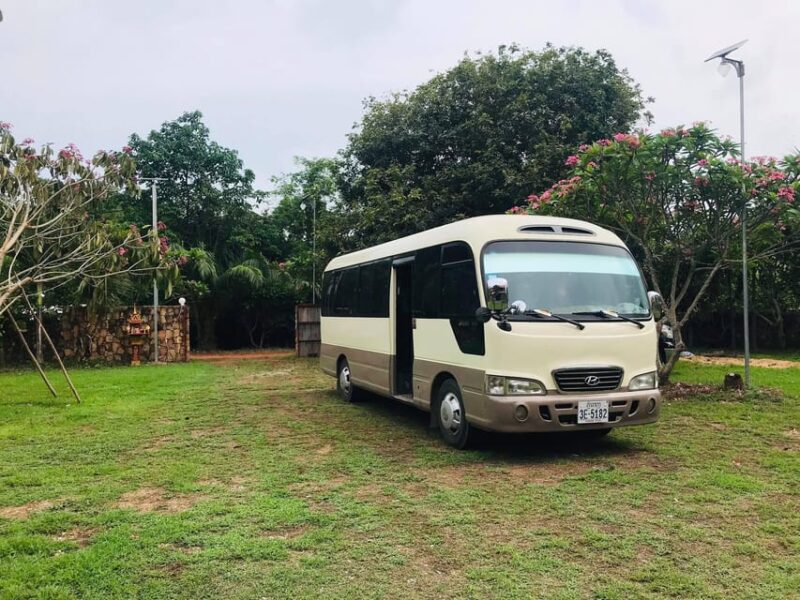 Phnom Penh to Siem Reap by Private Car or Minivan - Vehicle Options Available