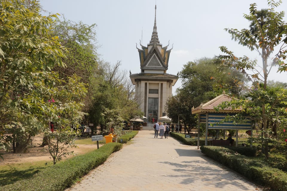 Phnom Penh Tour With Tuk Tuk English Spoken Guide - Transportation Options