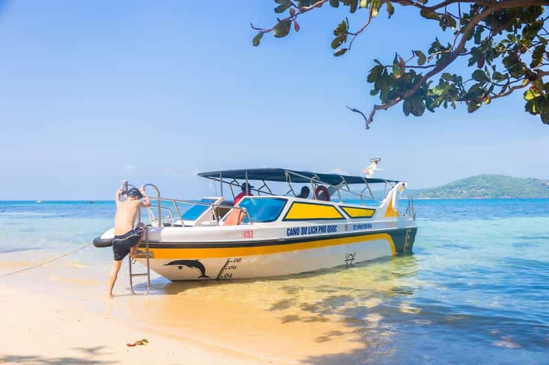 Phu Quoc Four Islands by Canoe and Enjoy Cable Car - Included in the Tour