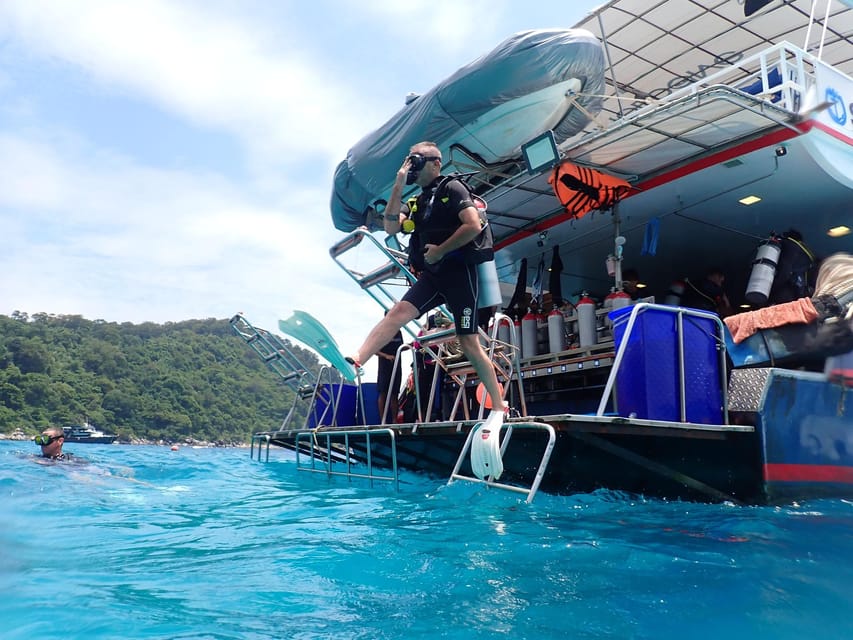 Phuket: Discover Scuba Diving 2 Dives Racha Yai FREE PHOTOS - Pickup and Transportation Logistics