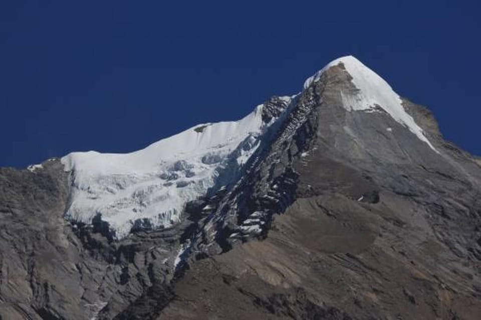 Pisang Peak Peak Climbing - Inclusion of Services