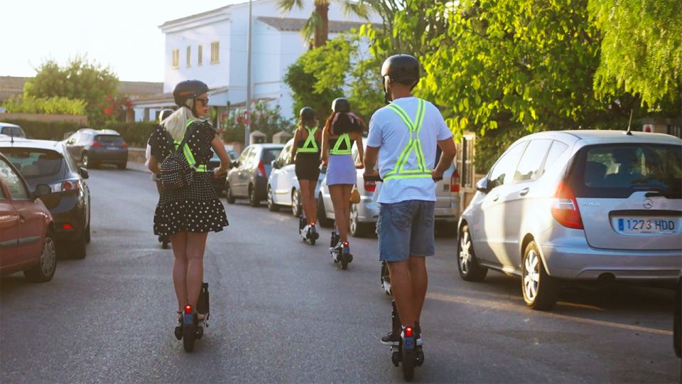 Playa De Palma: E-Scooter and Helmet Rental - Equipment and Safety Features