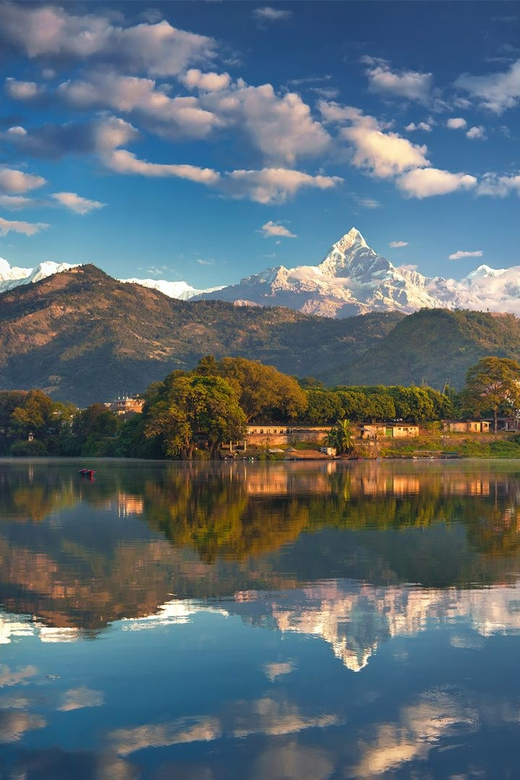 Pokhara Valley Trek: 8 Days - Location and Significance