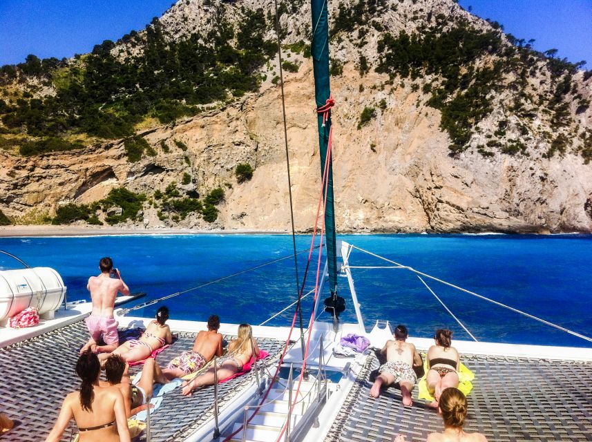 Port Dalcudia: North Coast Catamaran Cruise With Meal - Onboard Experience